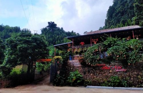 Van Chan Chalet De Esquí | homestay phố núi