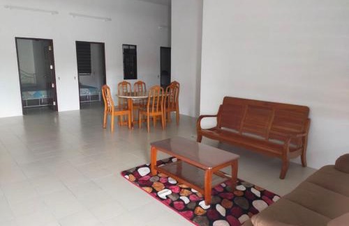 Kampung Nibung Casa | Homestay Roomstay Setaman