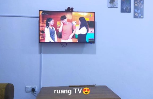 Kampong Raja Casa | Homestay Siblings