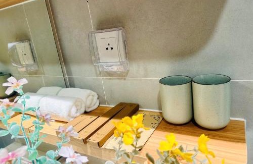 Van Giang Apartamento | Homestay studio Haven Park Ecopark view bể bơi, phong cách Nhật