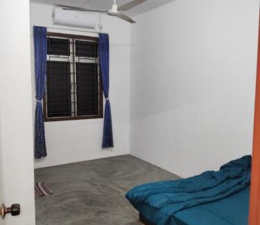 Kluang Casa | Homestay Taman Makmur
