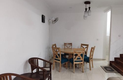 Kluang Casa | Homestay Taman Makmur