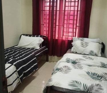 Bachok Casa | Homestay Taman Pinggiran Universiti