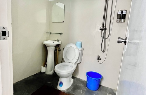 Dasmarinas Casa | Homestay @ Tierra Vista near SM Dasma w/Netflix & Wifi