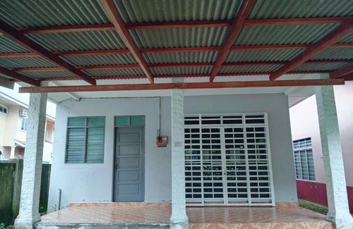 Kawasan Perindustrian Chendering Casa | Homestay Wan Z