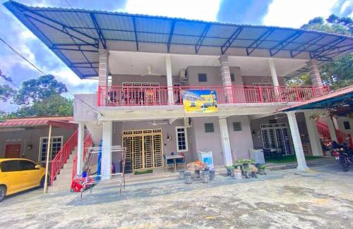 Alor Gajah Casa | Homestay Zalida D Musleem