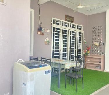 Alor Gajah Casa | Homestay Zalida D Musleem
