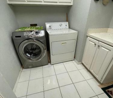 Far North Dallas Casa | Homestayyy