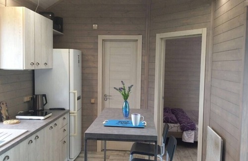 Pryliepy Casa | Homestead, casa de verano totalmente equipada, serenidad, cerca de bosques y campos, sauna