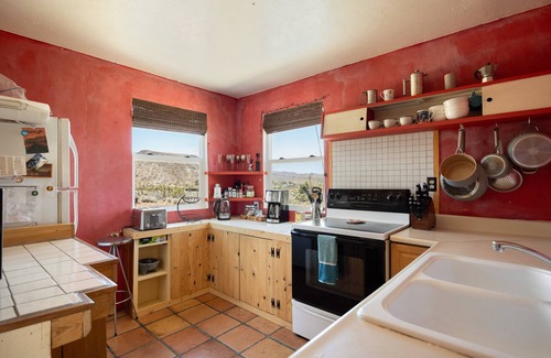 Yucca Valley Casa | Homestead Mesa - Cozy, 360 Views & Tranquility!