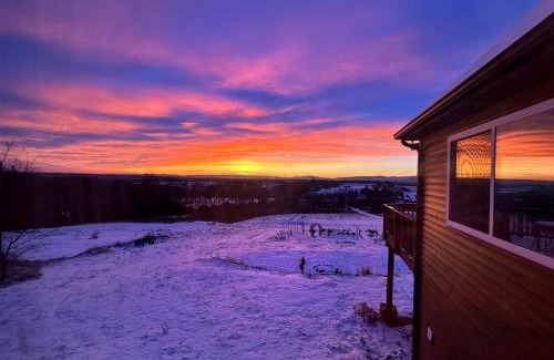 Strasburg Apartamento | Homestead with Shenandoah Valley Views
