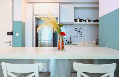 Kampung Sembulan Baru Apartamento | Homesuite' Home at Sutera Avenue