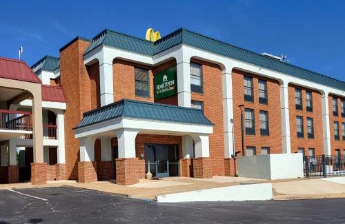 Prattville Hotel | HomeTowne Studios by Red Roof Prattville