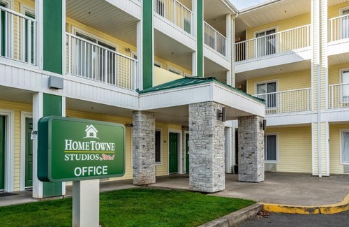 Springfield Hotel | HomeTowne Studios by Red Roof Eugene - Springfield