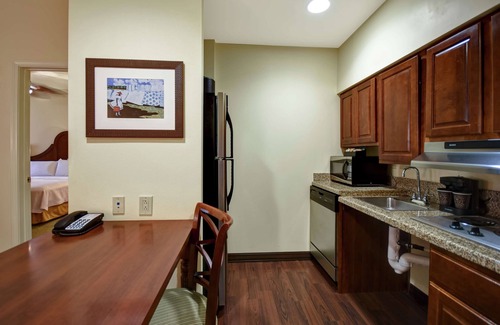 North Charleston Hotel | Homewood Suites by Hilton Charleston Airport