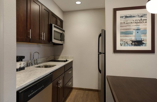 South Burlington Hotel | Homewood Suites by Hilton Burlington