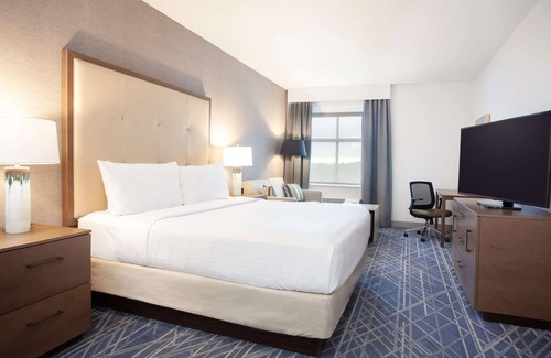Broomfield Hotel | Homewood Suites by Hilton Broomfield Boulder