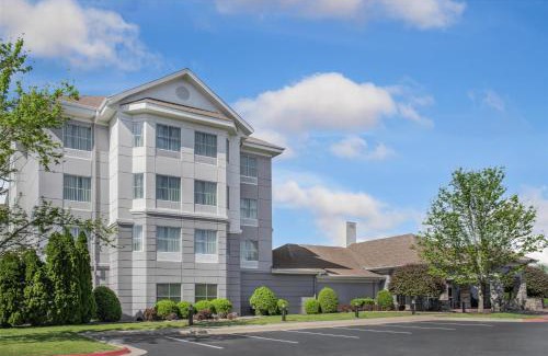 Fayetteville Hotel | Homewood Suites by Hilton Fayetteville