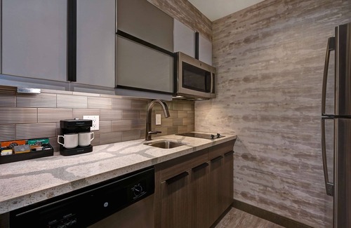 The Colony Hotel | Homewood Suites by Hilton Dallas The Colony