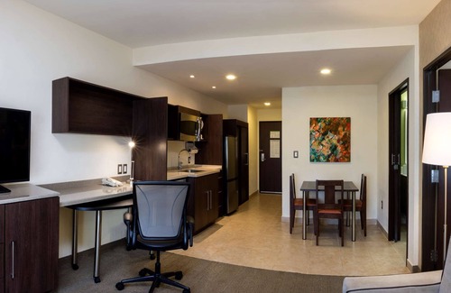 Juriquilla Hotel | Homewood Suites by Hilton Queretaro, Mexico