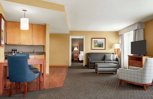 East Texas Hotel | Homewood Suites by Hilton Allentown-West/Fogelsville, PA