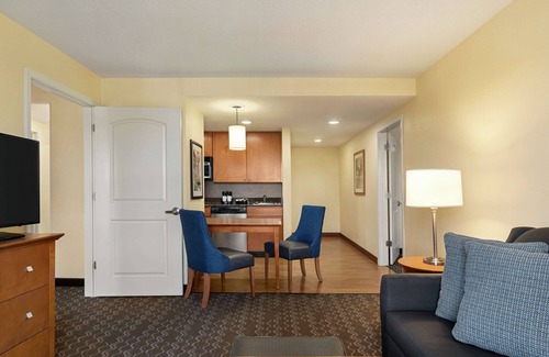 Bethlehem Hotel | Homewood Suites by Hilton Allentown-Bethlehem Airport