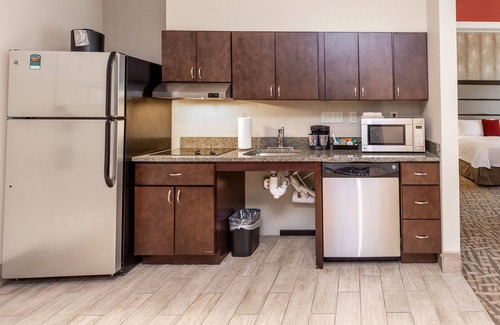 Charlotte Hotel | Homewood Suites by Hilton Charlotte Ballantyne, NC