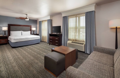 Fairfield Hotel | Homewood Suites by Hilton Fairfield-Napa Valley Area