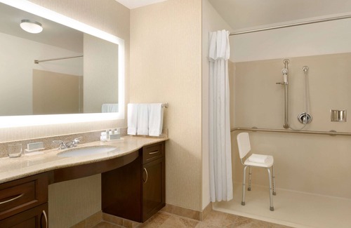 Las Vegas Hotel | Homewood Suites by Hilton Las Vegas Airport