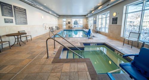 Kutzky Park Hotel | Homewood Suites by Hilton Rochester Mayo Clinic-St. Marys Campus