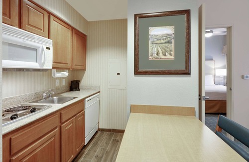 Carmel Valley Hotel | Homewood Suites by Hilton San Diego-Del Mar