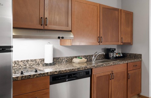 Fairlawn Hotel | Homewood Suites by Hilton Akron Fairlawn, OH