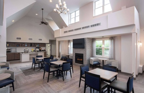 Andover Hotel | Homewood Suites by Hilton Boston / Andover