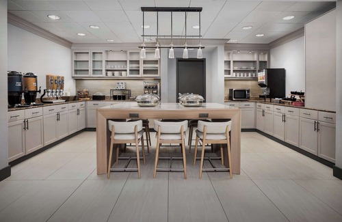 Solon Hotel | Homewood Suites by Hilton Cleveland-Solon