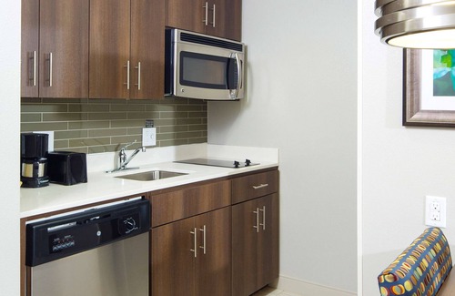 Katy Hotel | Homewood Suites by Hilton Houston / Katy Mills Mall