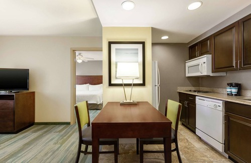 Macon Hotel | Homewood Suites by Hilton Macon-North