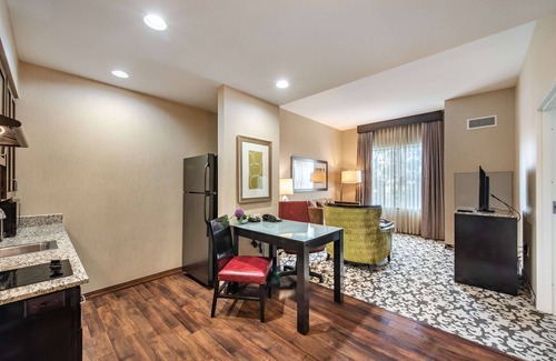 Oxnard Hotel | Homewood Suites by Hilton Oxnard/Camarillo