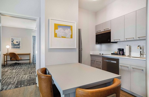 Plano Hotel | Homewood Suites by Hilton Plano- Richardson