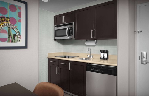 Airport North Hotel | Homewood Suites by Hilton Orlando Airport