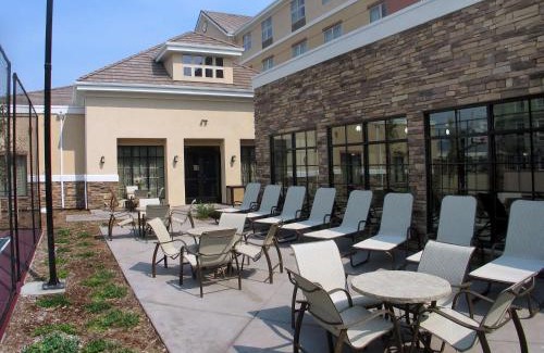 Fairfield Hotel | Homewood Suites by Hilton Fairfield-Napa Valley Area