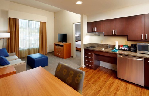 Coraopolis Hotel | Homewood Suites Pittsburgh Airport