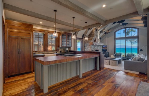 Homewood Casa | Homewood Trifecta - Lakefront: 4 dormitorios / 3. 5 BA cuatro habitaciones en Homewood, capacidad para 10