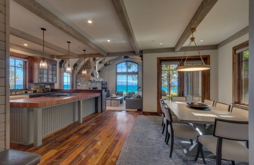 Homewood Casa | Homewood Trifecta - Lakefront: 4 dormitorios / 3. 5 BA cuatro habitaciones en Homewood, capacidad para 10
