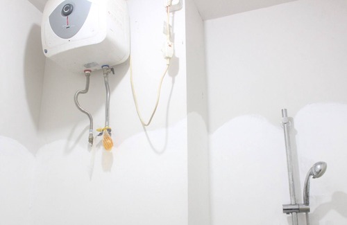 Bandung Apartamento | Homey And Best Deal Studio Apartment At Emerald Towers