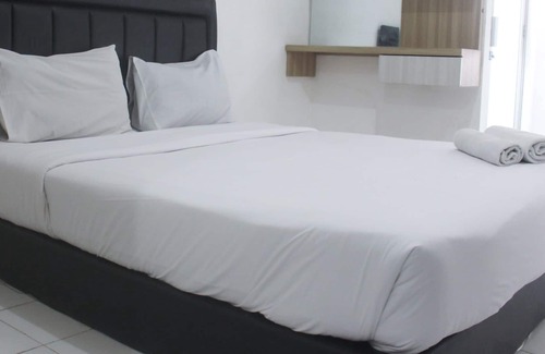 Bandung Apartamento | Homey And Best Deal Studio Apartment At Emerald Towers