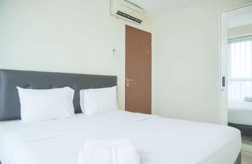Kayu Putih Apartamento | Homey and Comfortable 2BR Tifolia Apartment By Travelio