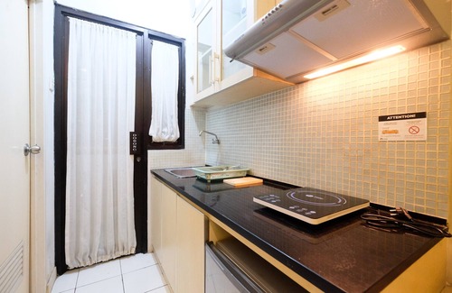 Kebagusan Apartamento | Homey and Simply 2BR Kebagusan City Apartment