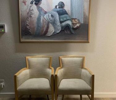 Las Vegas Casa | Homey Comfy Vacation Rentals - Las Vegas