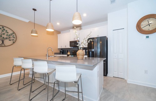 Kissimmee Chalet De Esquí | Homey Townhouse 4Bed/3Bath/Pool/5Min Disney