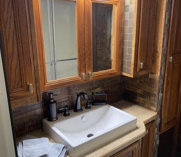 Bloomington Otro | Homey Villa with Loft in Bloomington